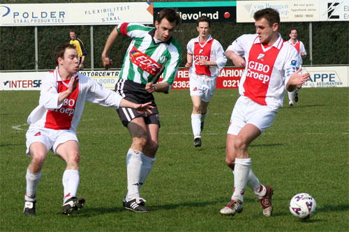 Flevo Boys - Sc. Genemuiden (&copy; Helmich Lubberts)